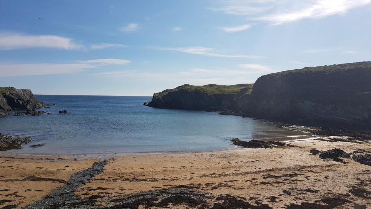 Cynefin- 3 Bed, 2 Bath-1 X En-Suite, Detcahed Bunglaow- Pet Friendly Trearddur Esterno foto